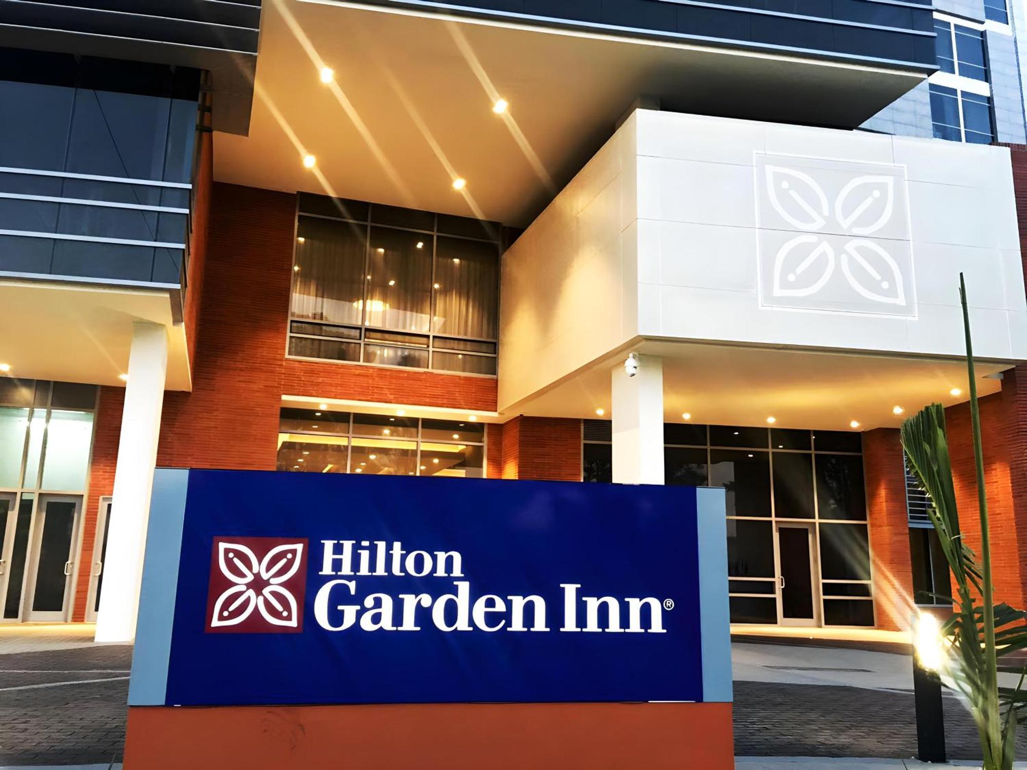 Hilton Garden Inn Bogota Airport Eksteriør billede